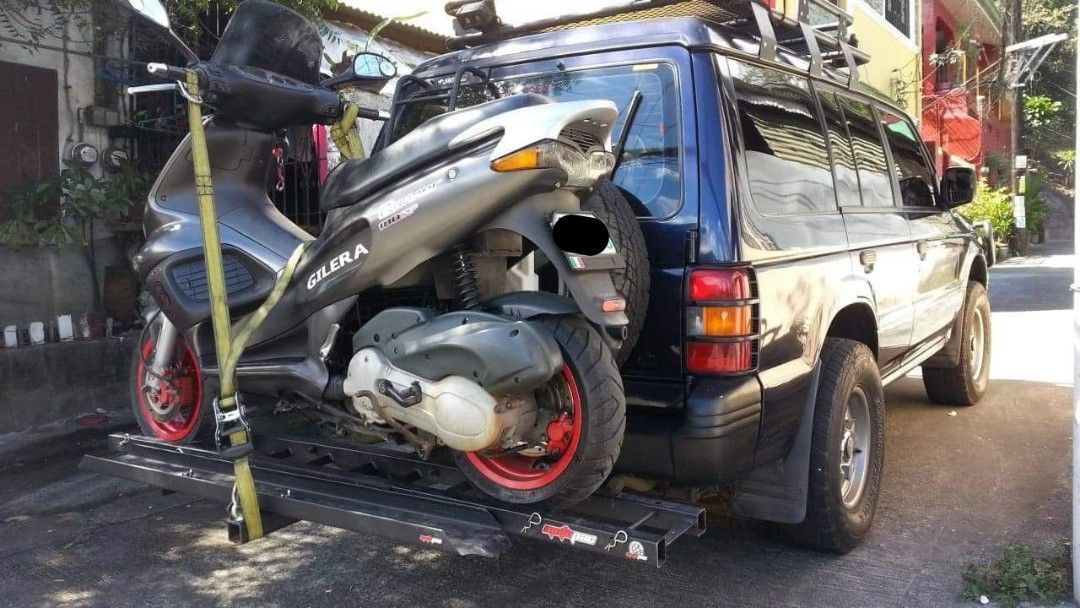 Vespa moto carrier (trailer, hitch), Motorbikes, Motorbike Parts