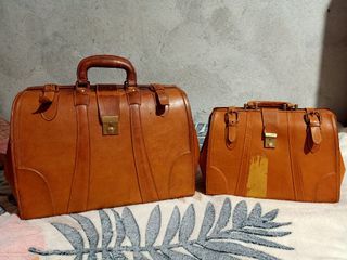 Vintage Gladstone Luggage and Doctors Bag