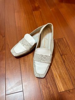 （分類：）位於 。 由 sachan1000 提交（商品編號 1204987041，圖片 1）。簡介： 。
