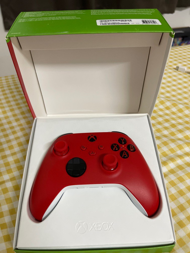 XBox Wireless Controller, Video Gaming, Gaming Accessories, Controllers