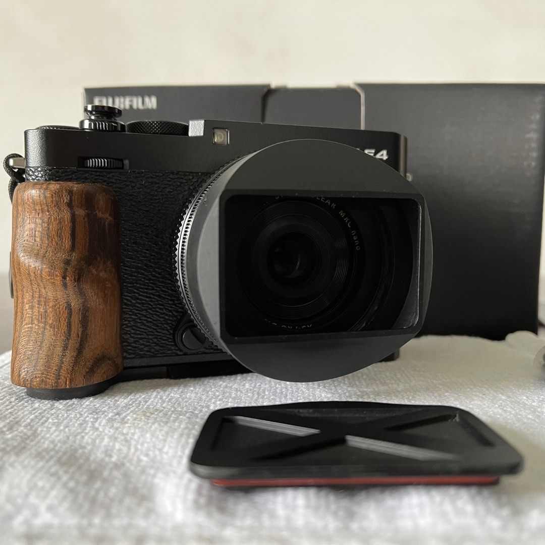 香港行貨 FULL SET 未過保 保養至2023年8月 FUJIFILM XE4 WITH 27mm f2.8 R WR LENS KIT