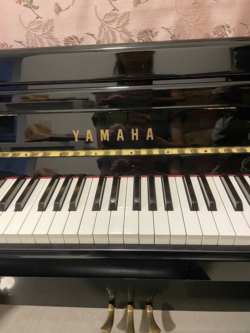 YAMAHA piano, Hobbies & Toys, Music & Media, Musical Instruments on