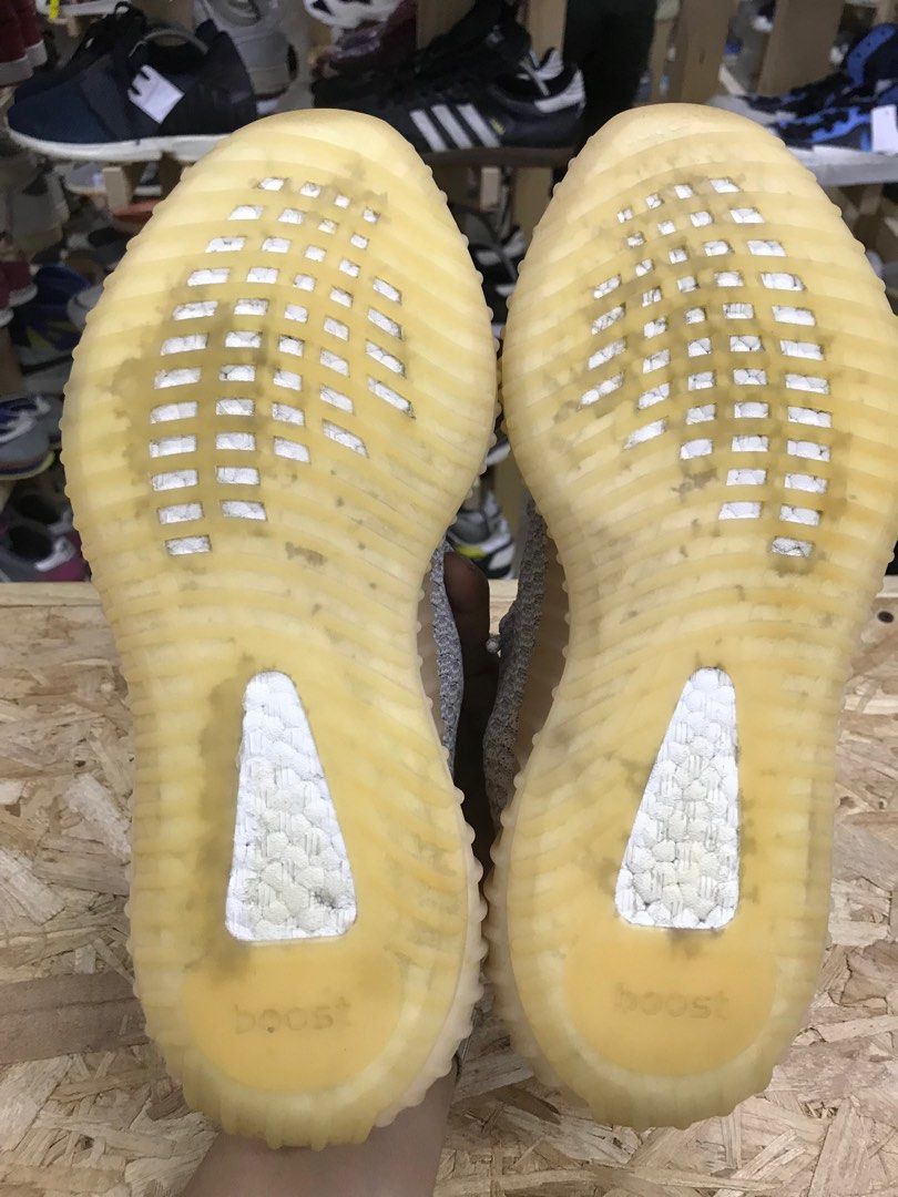 Adidas yeezy hot sale sneakers 0800