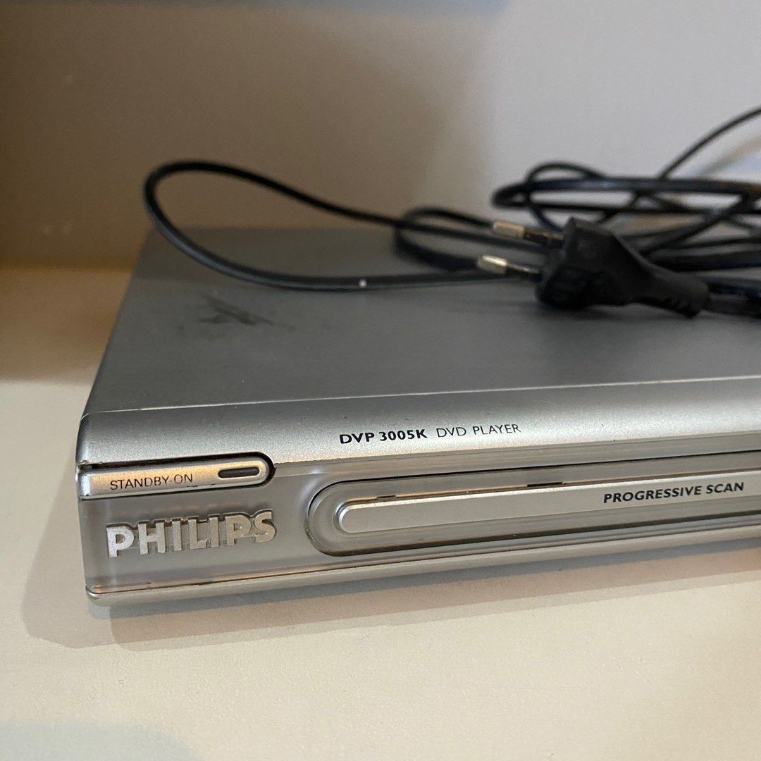 Antique Philips DVD player, Hobbies & Toys, Music & Media, CDs & DVDs