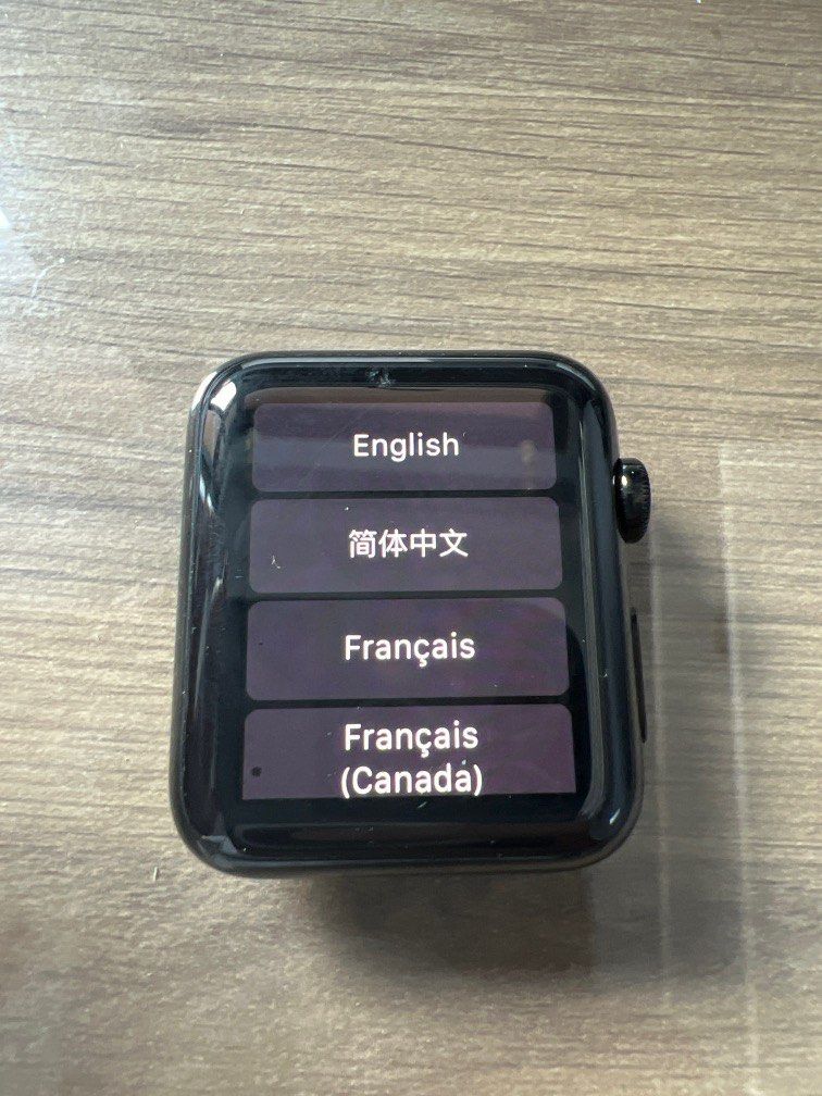 Does apple watch discount have icloud lock