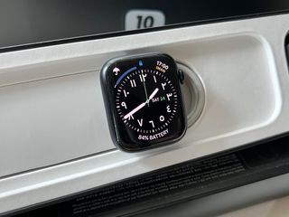 Apple Watch Nike Series 7 45mm