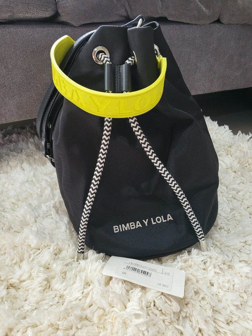 Bimba y hotsell lola bucket bag