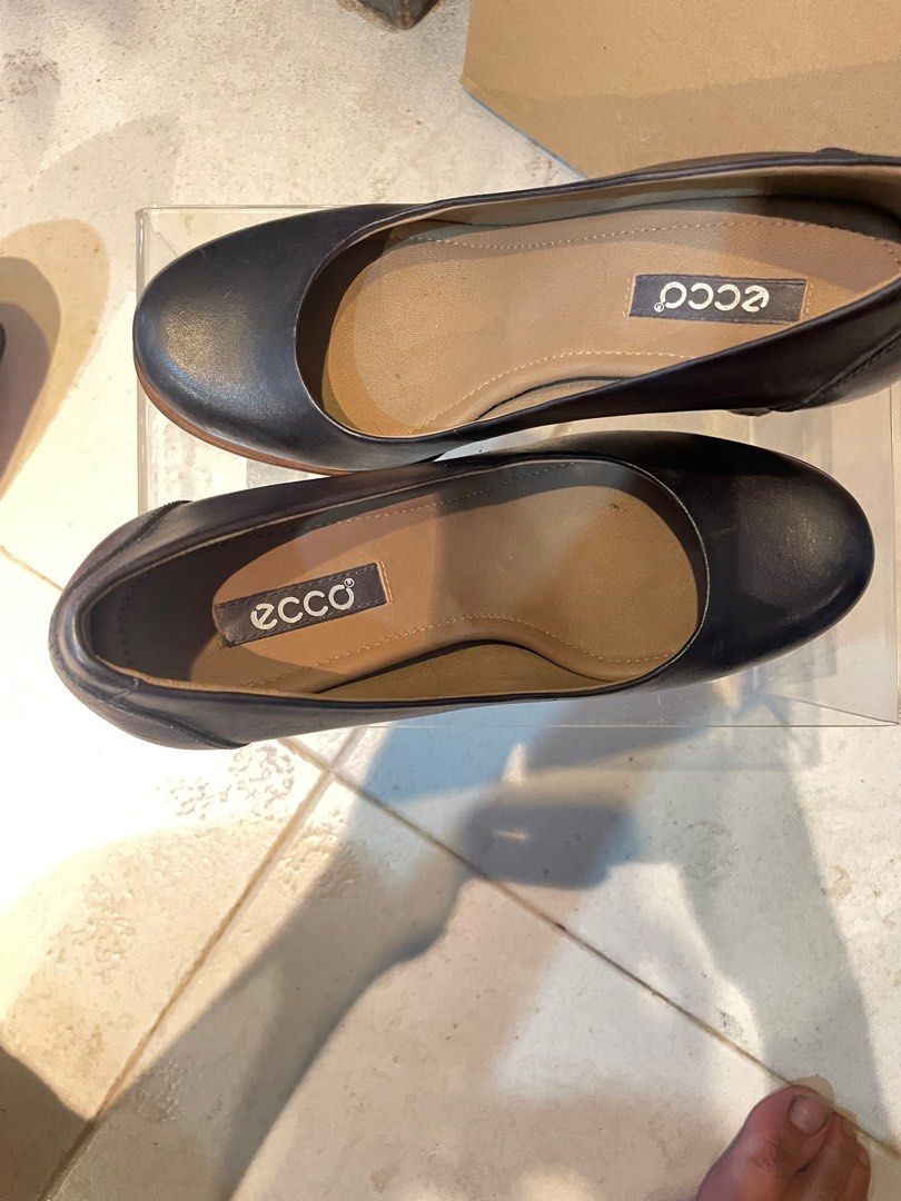ecco heels