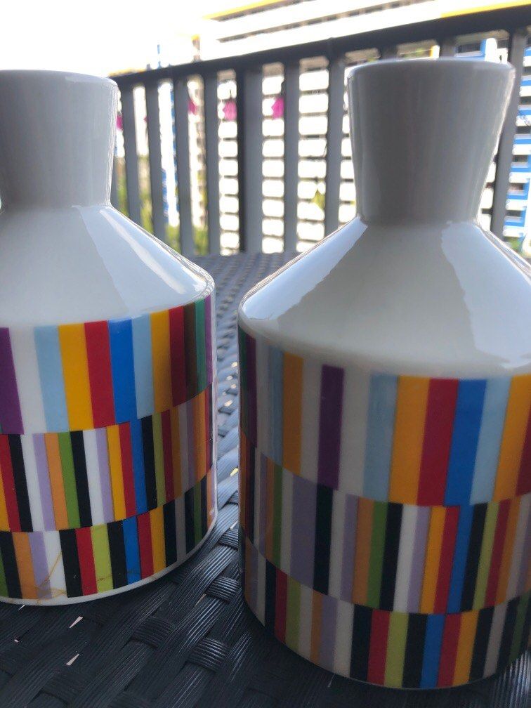 Ceramic Diffuser (Category: Vases & Decorative Bowls) located in Singapore. Submitted by paires (Listing ID 1205070957, Image 3). Description: Each $20 but get all 3 for $50 only up for grabs!! From barn and potters .