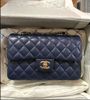 Chanel Classic Flap 23cm