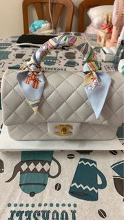 Chanel mini 20cm (珍珠白)