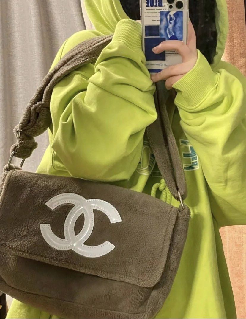 Chanel towel bag beige color