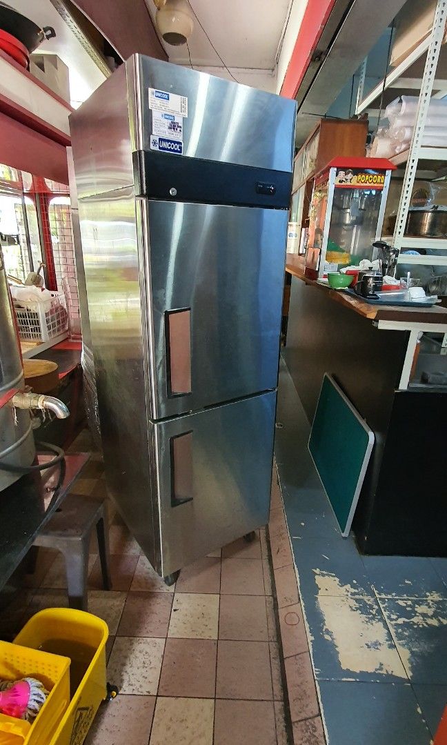 Commercial upright freezer., TV & Home Appliances, Kitchen Appliances