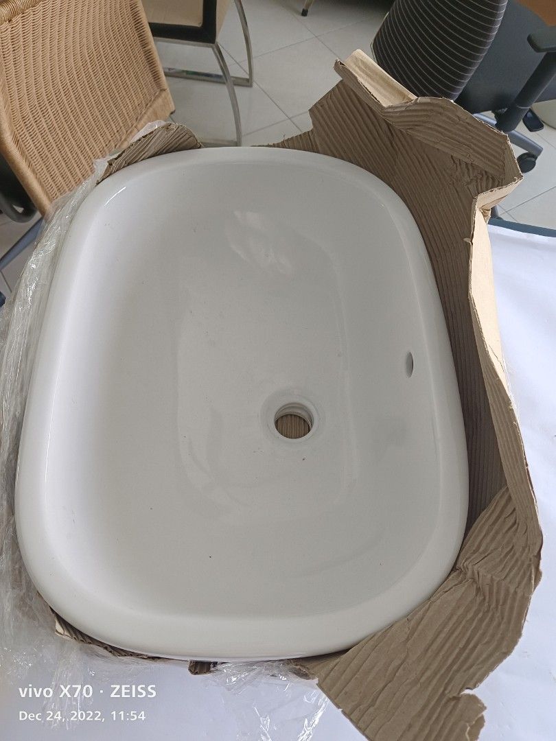 Pozzi Ginori Countertop basin, Furniture & Home Living, Bathroom ...