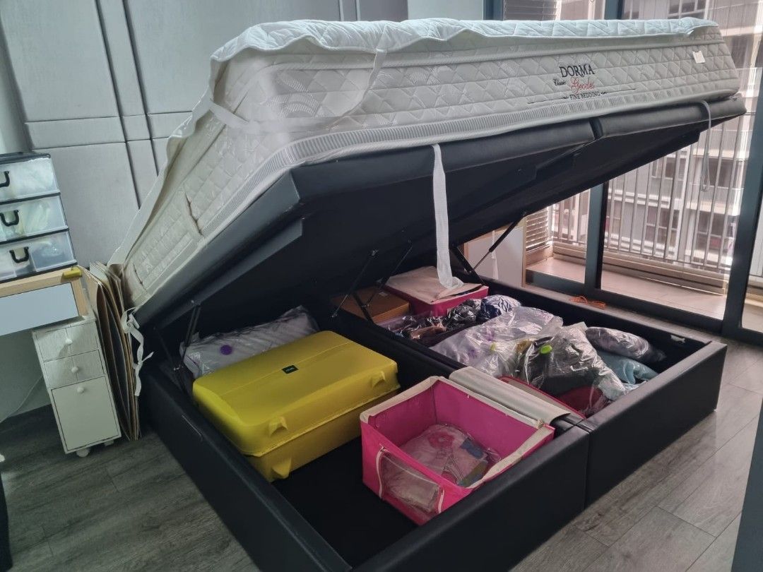 Dorma King size Mattress and Bed frame, Furniture & Home Living