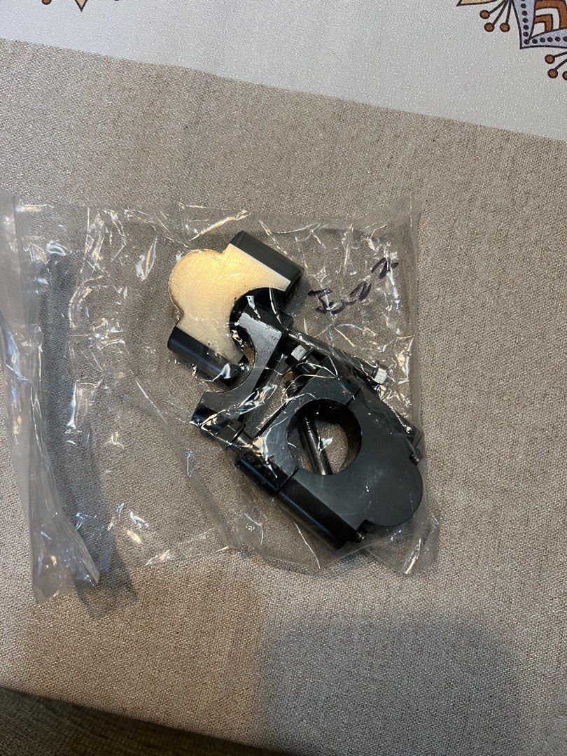 DRZ400SM DRZ Handlebar Risers 30mm, Motorcycles, Motorcycle Accessories