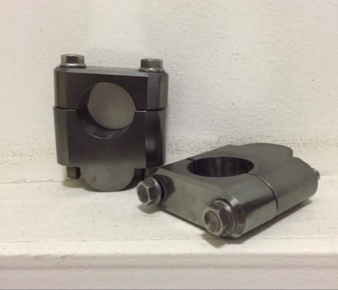 DRZ400SM DRZ Handlebar Risers 30mm, Motorcycles, Motorcycle Accessories