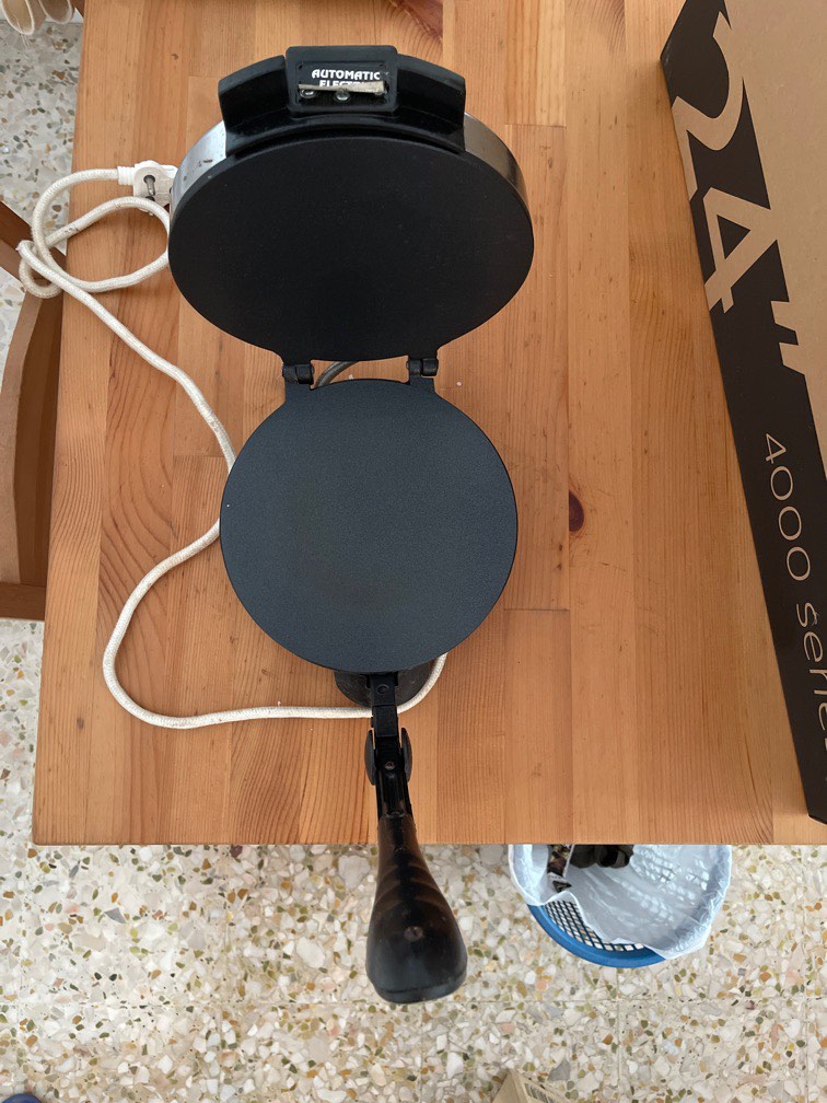 Electric pan cake / roti maker, TV & Home Appliances, Kitchen