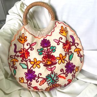 Embroidered Canvas Stitched Rattan Handle Circle Small Bag