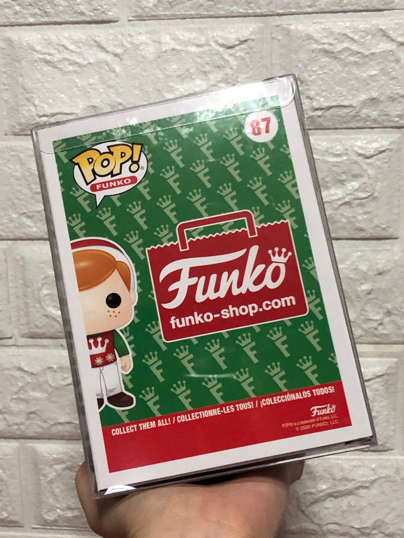 Funko POP! - Freddy Funko (Santa) (Category: Designer & Blind Box Toys) located in Paranaque City. Submitted by ja9preloved (Listing ID 1205160275, Image 3). Description: NOOB.
