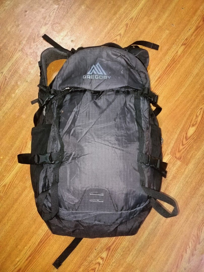 GREGORY MATIA 28 BACKPACK Men s Fashion Bags Backpacks on Carousell