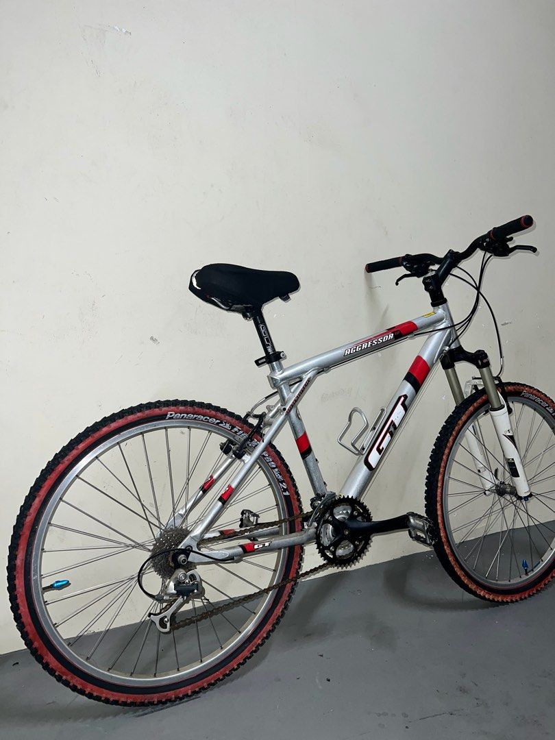 GT Aggressor 10 Mountain Bike