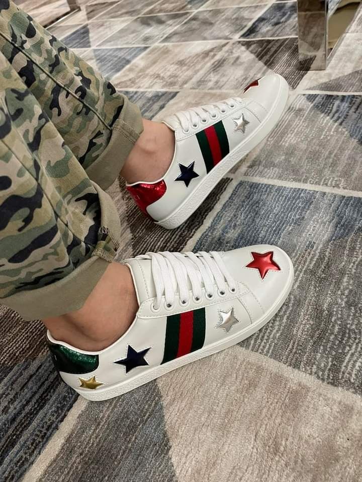 GUCCI ACE STAR WEB SNEAKER SIZE 37 37.5 Luxury Sneakers