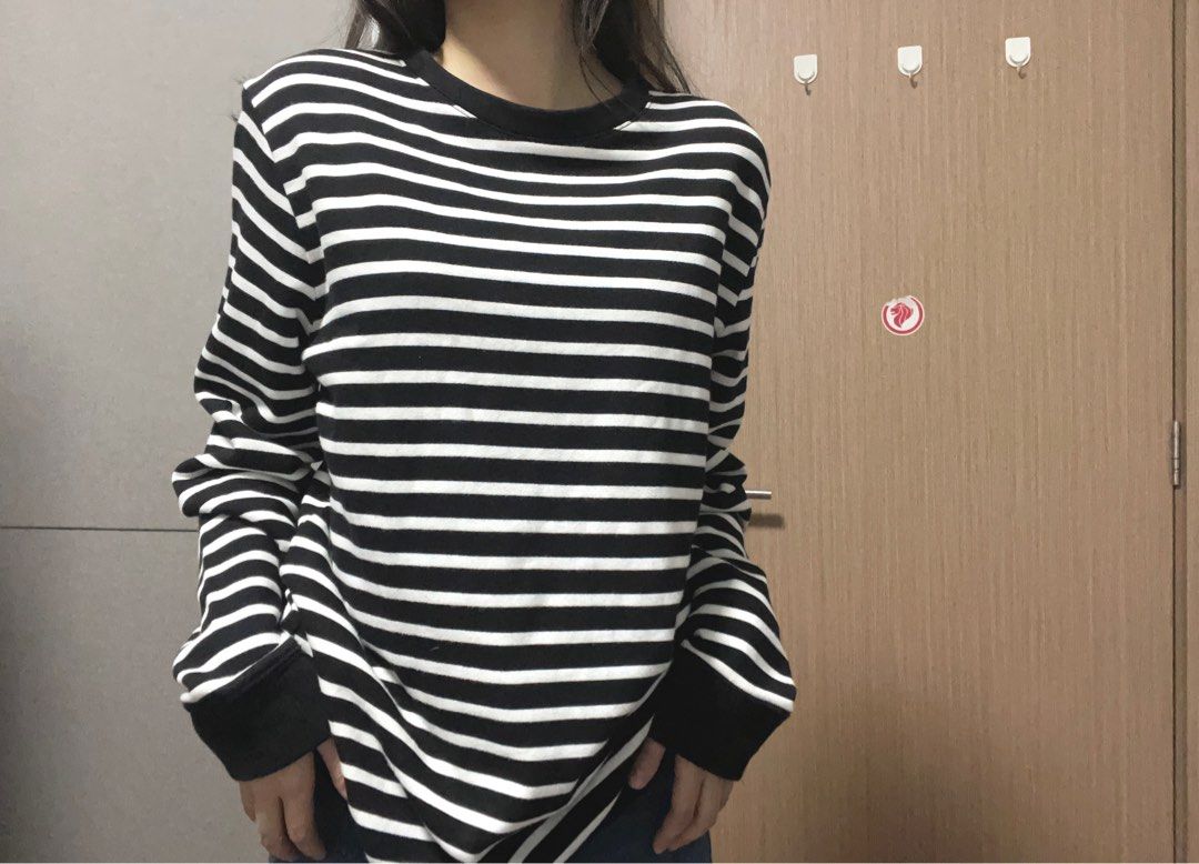 White black striped sweater cheap