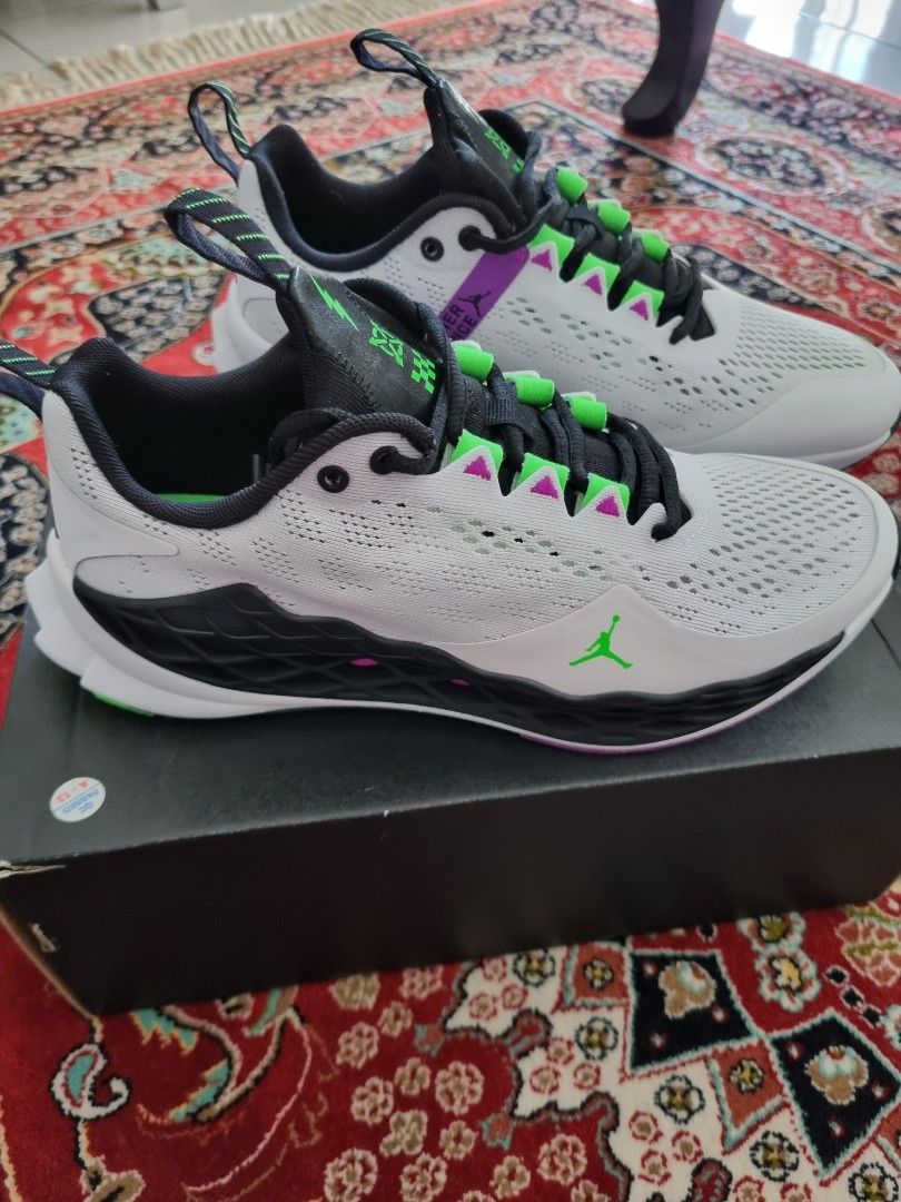 nike zoom trunner advance