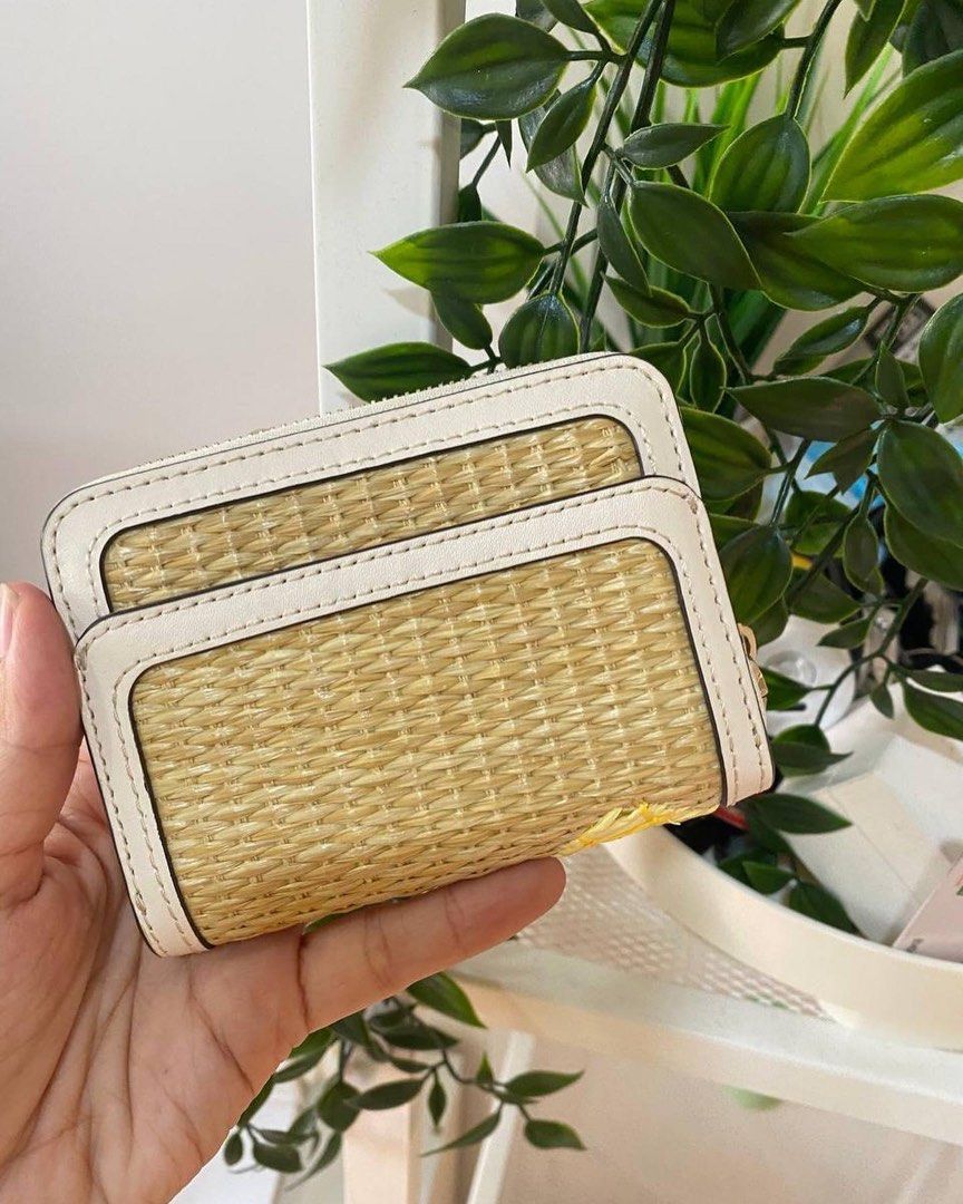 Kate spade shop pineapple wallet