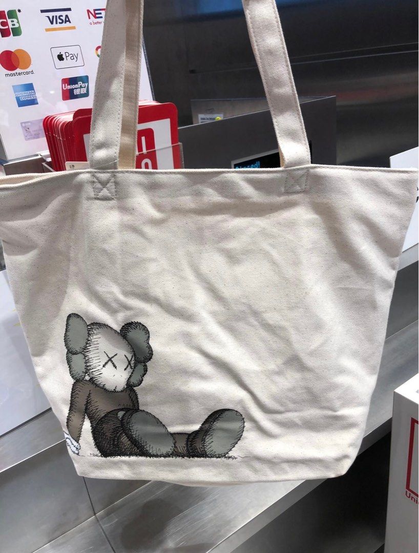 Kaws x uniqlo shop holiday tote bag natural