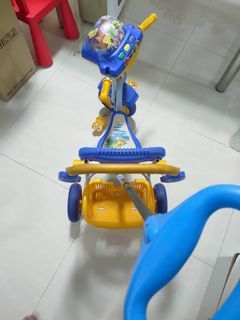Kids tricycle for blessing
