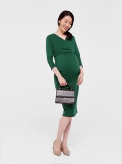 (Category: ) located in . Submitted by mtmywardrobe (Listing ID 1205048684, Image 1). Description: .