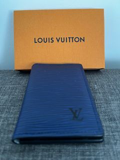 Made in France Louis Vuitton Men's Pocket Organizer Wallet M61696, Men's  Fashion, Watches & Accessories, Wallets & Card Holders on Carousell