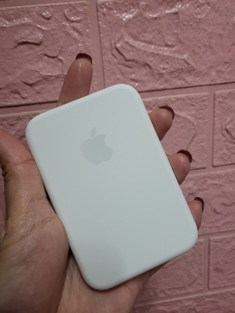 Magsafe Battery Pack for iPhone, Mobile Phones & Gadgets, Mobile