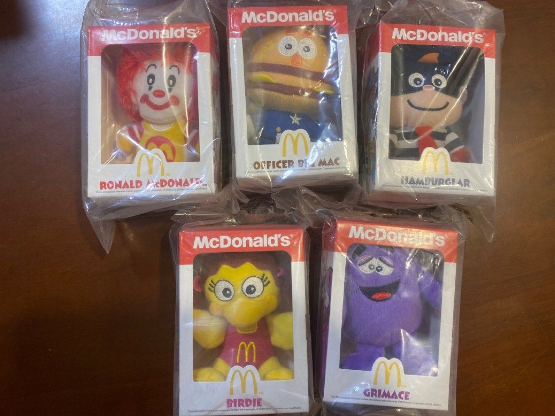 https://media.karousell.com/media/photos/products/2022/12/24/mcdonalds_collectible_1671891901_492cc143_progressive.jpg