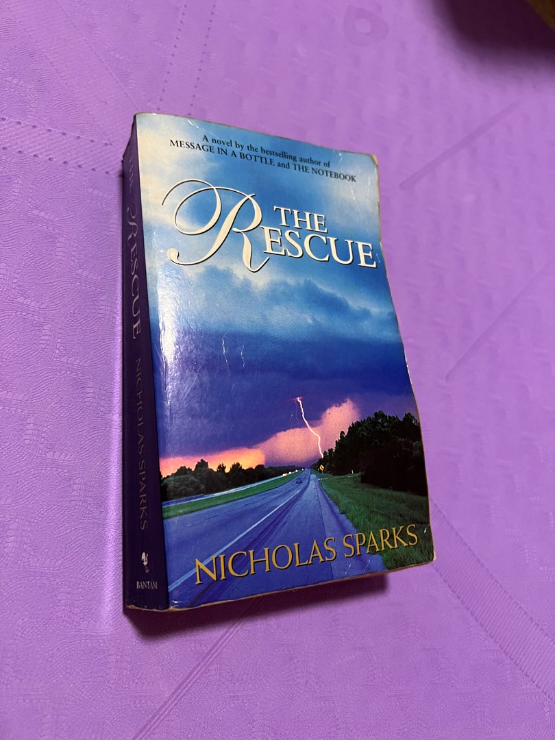 Nicholas sparks rescue, Hobbies & Toys, Books & Magazines, Fiction & NonFiction on Carousell