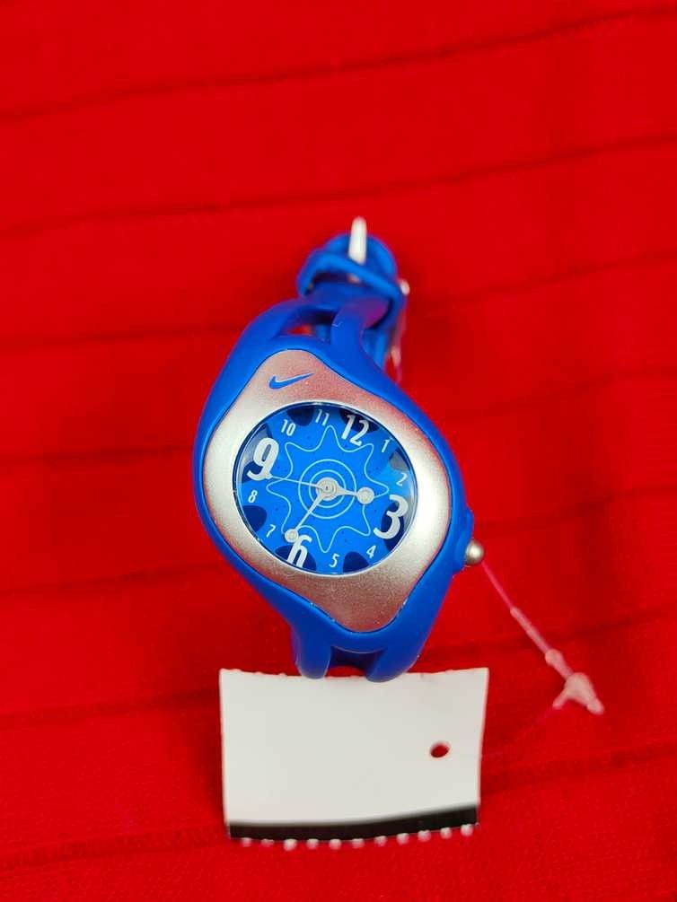 Nike Analog Vintage Sports Watch J017s