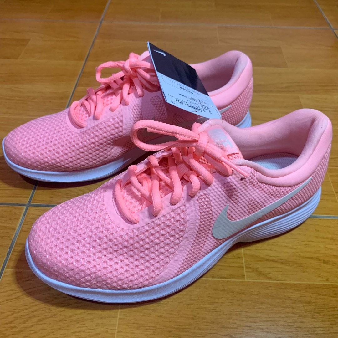 nike revolution 4 women's pink