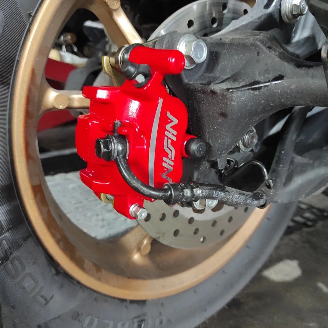 NISSIN SAMURAI FRONT & REAR BRAKE CALIPER ON NMAX V2, Motorcycles