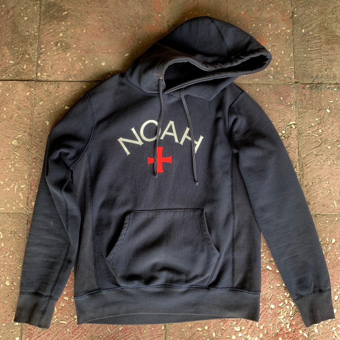 NOAH CLOTHING NYC HOODIE NAVY CORE LOGO Fesyen Pria Pakaian