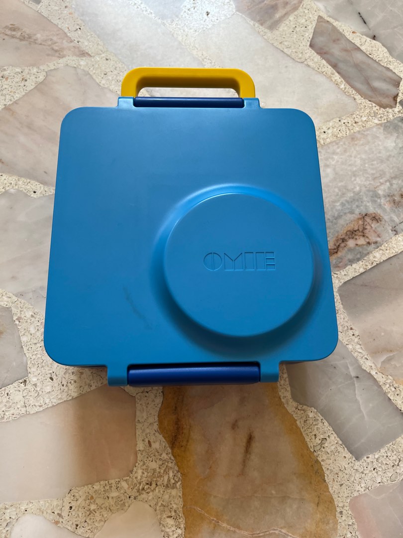Omie Box Bento Lunch Box, Everything Else on Carousell