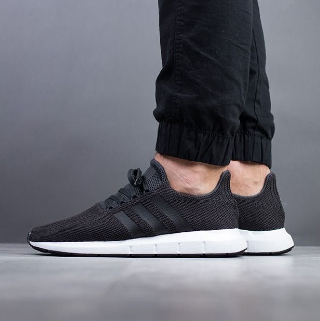 Adidas swift run sale mens black uk