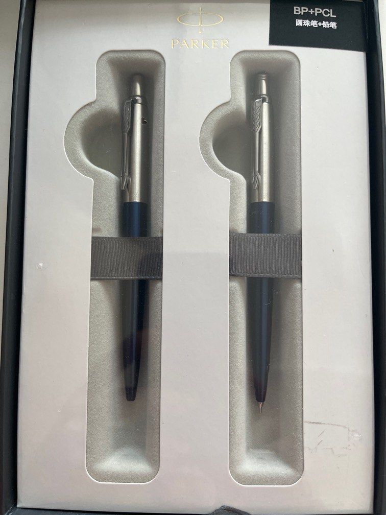 Parker pen gift set, Everything Else on Carousell