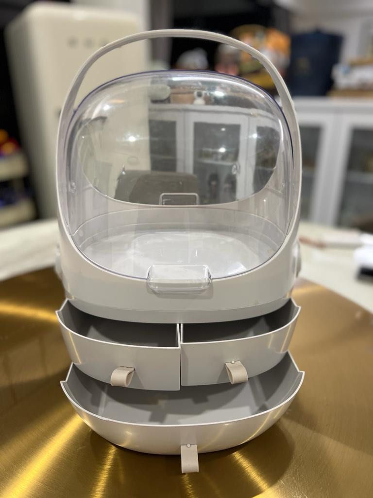 Preloved Multi Function Organizer (Category: Accessory holder, box & organizers) located in Singapore. Submitted by twinstar3393 (Listing ID 1205200064, Image 2). Description: Bought at $89.90 now clearing at $15..
