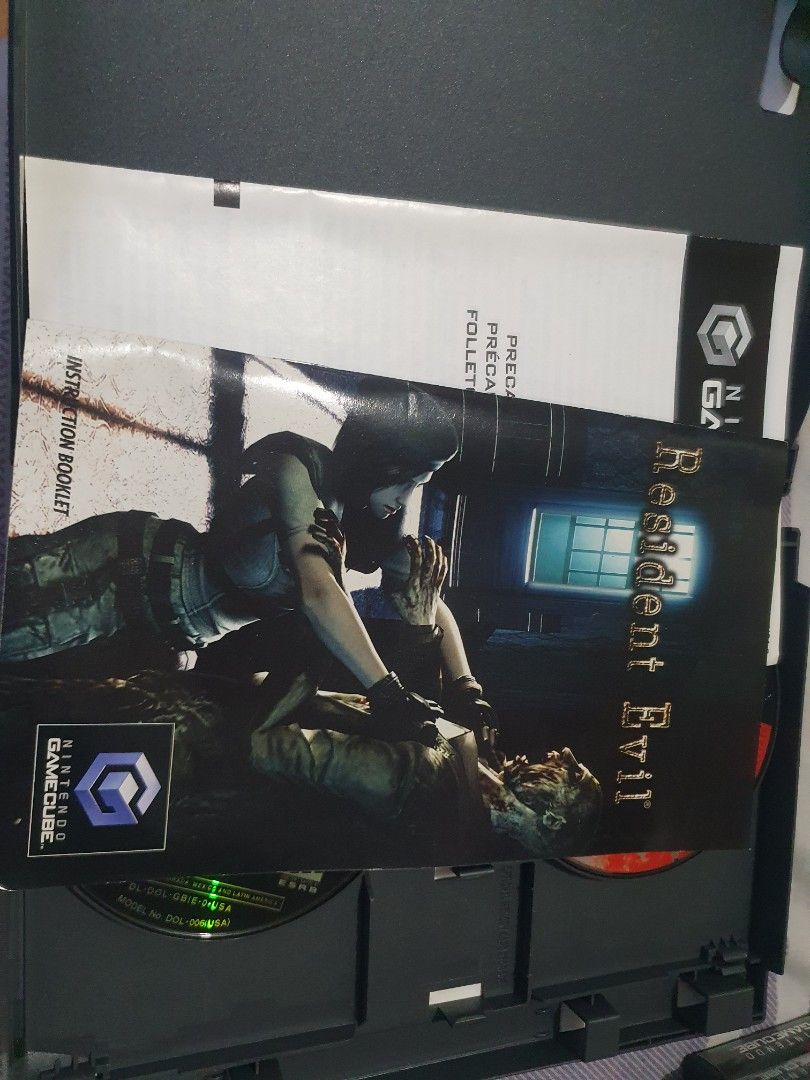 Resident Evil [gamecube], Video Gaming, Video Games, Nintendo on Carousell
