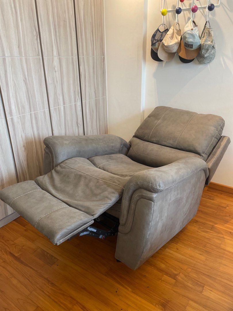 Rocking Chair Recliner, Furniture & Home Living, Furniture, Chairs on