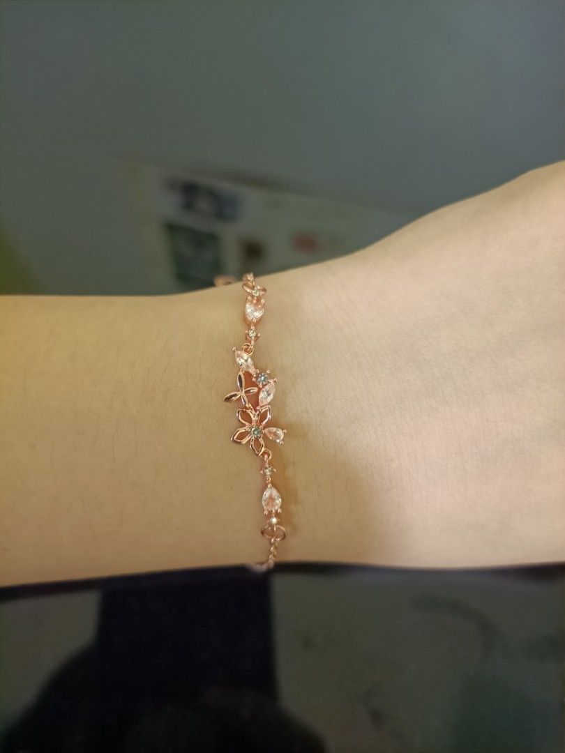 Rose gold flower bracelet new arrivals