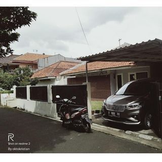 Rumah Komp Pusri Cipulir Jakarta Selatan