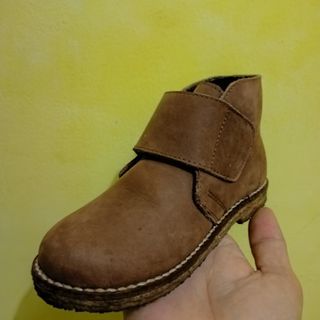 Sepatu Boots